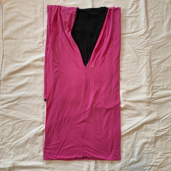 Lululemon Covers it all dress Fuchsia - Picture 4 of 4